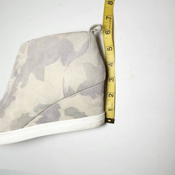 Linea Paolo Suede Camouflage Wedge Shoes US 8 Athletic Sneaker Tan Platform - Picture 6 of 8